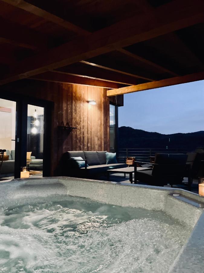 Mountain Lodge Rîşnov Esterno foto
