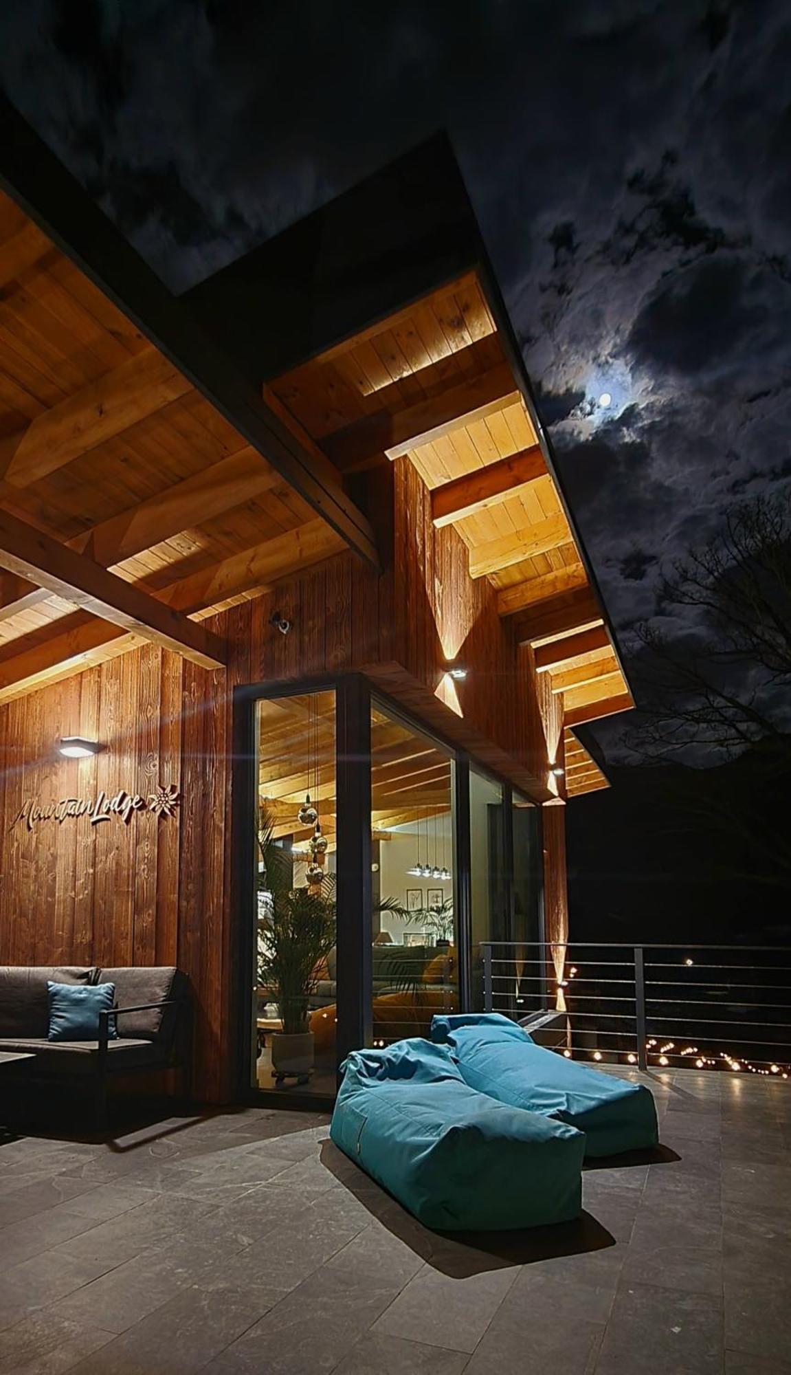 Mountain Lodge Rîşnov Esterno foto