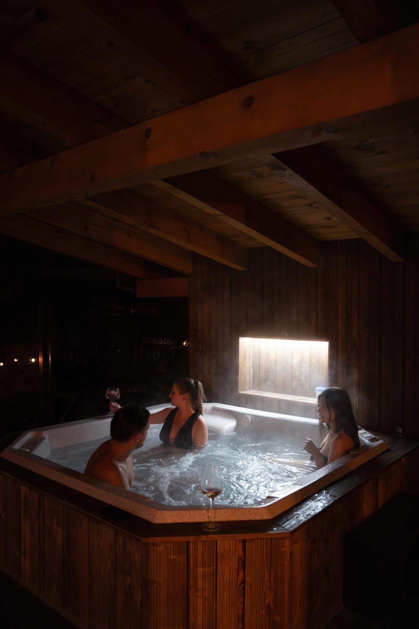 Mountain Lodge Rîşnov Esterno foto